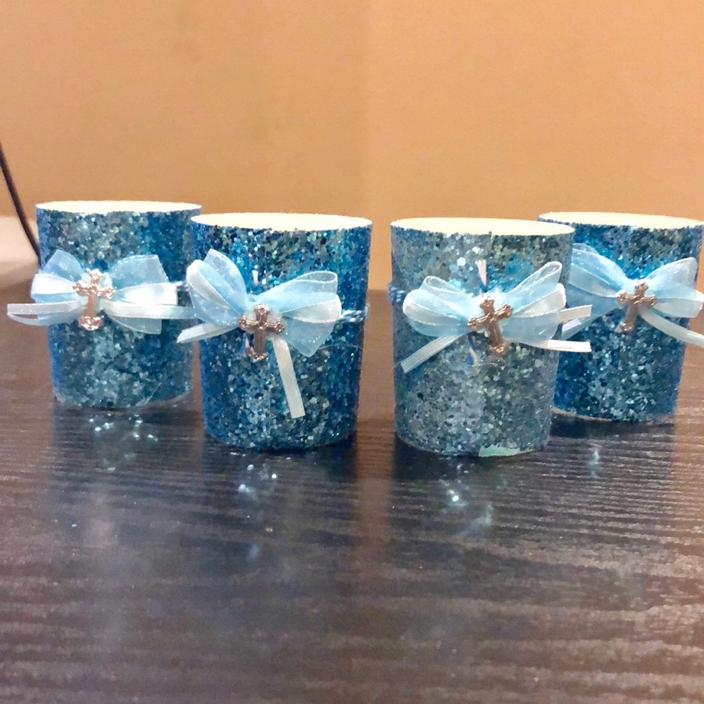 4 blue glitter tea light candle holders w/ candle